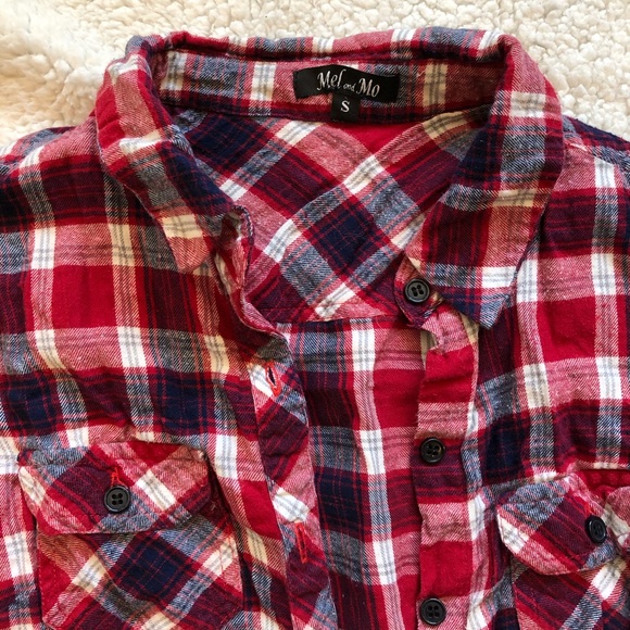 Two flannels - Picture 2 of 4